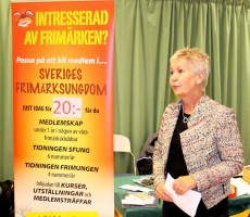 Postens frimärkschef Britt-Inger Hahne invigningstalade