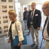 Landshövdingen studerade vykort och invigningstalade