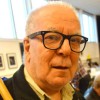 Franco Lazzari från Italien pratar gärna, både om frimärken och kultur.