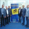 Avtalet undertecknat med från vänster: Klaus Juvas, Finland, Bo Dahlner, Sverige, Niels Kristian Hansen, Danmark, Tore Berg, Norge, Claes Arnrup, Postiljonen, Gísli Geir Harðarson, Island.
